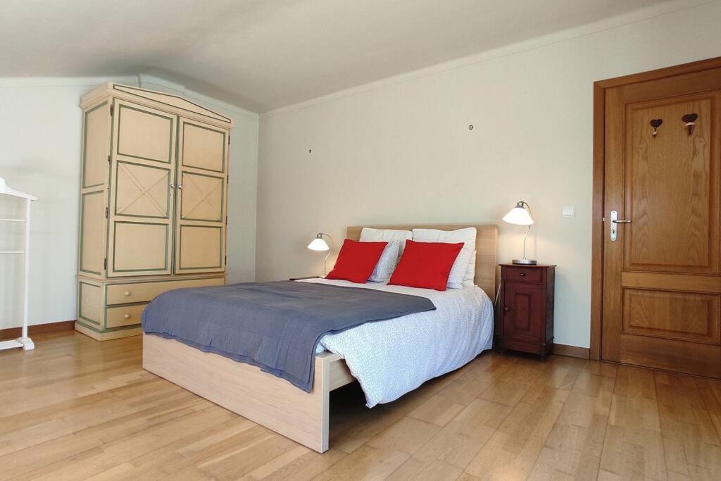 Seaside Escape Apartment *