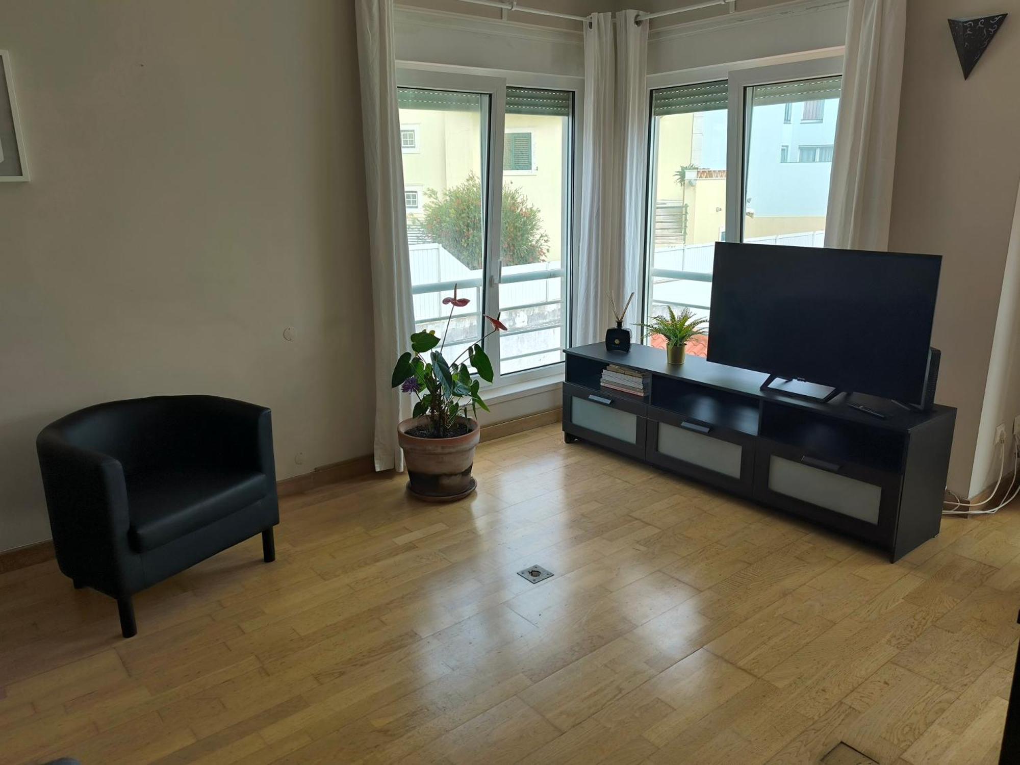 Seaside Escape Apartment *